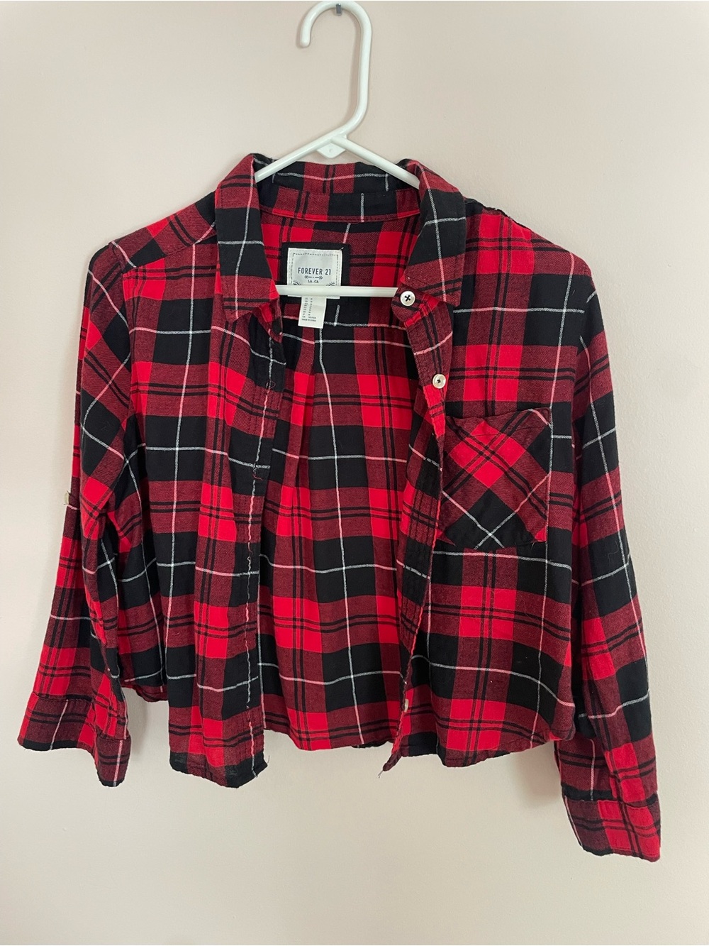Forever 21 Red and Black Plaid Cropped Button-Up Shirt